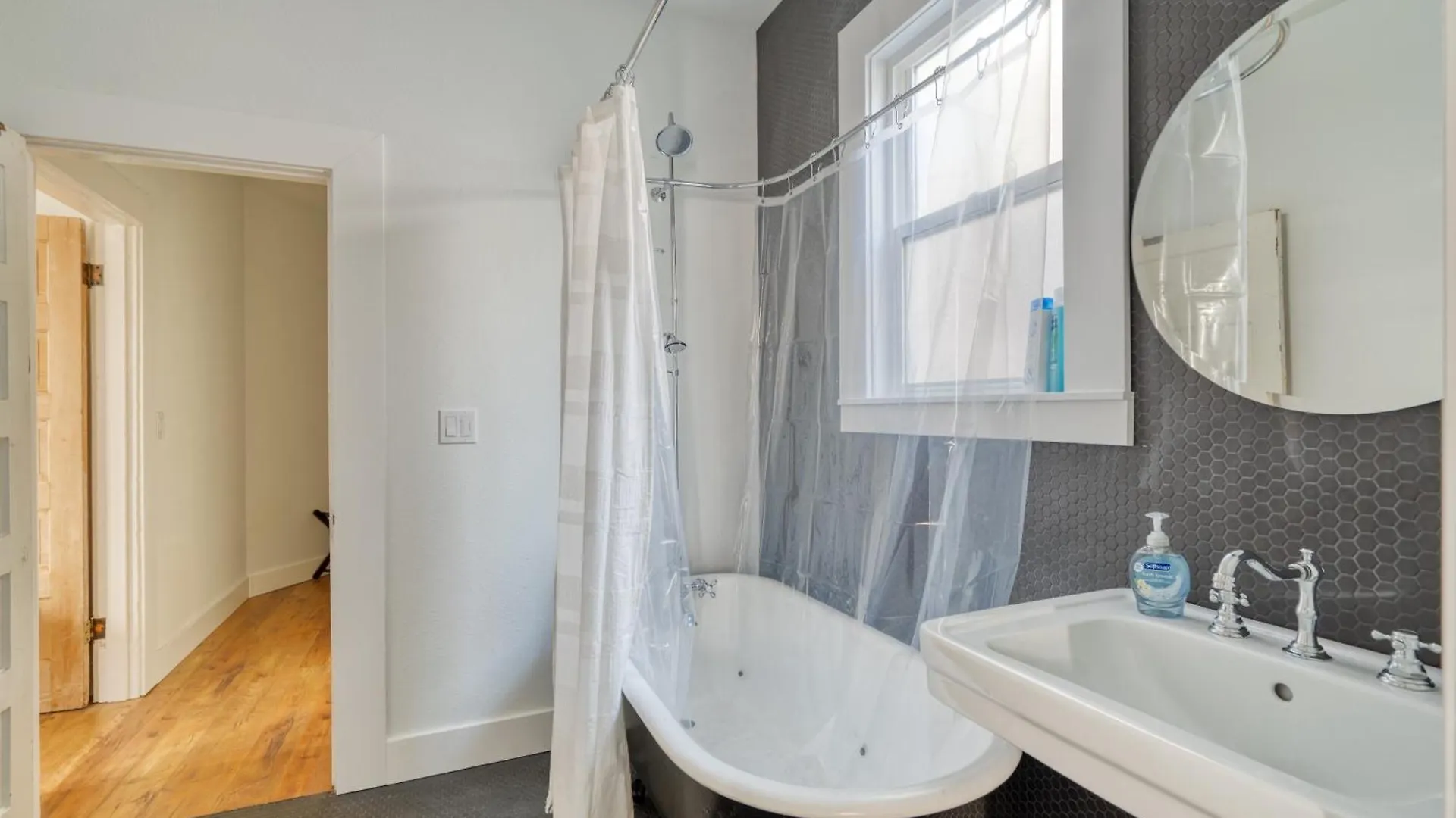 Stay Portland Collection - The Tresor Suite- Cold Brew & Craft Beers 0*,  United States