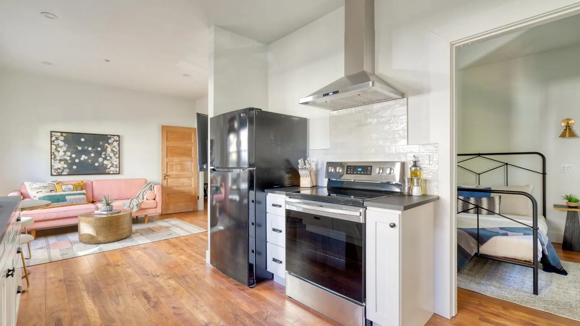 Holiday home Stay Portland Collection - The Tresor Suite- Cold Brew & Craft Beers