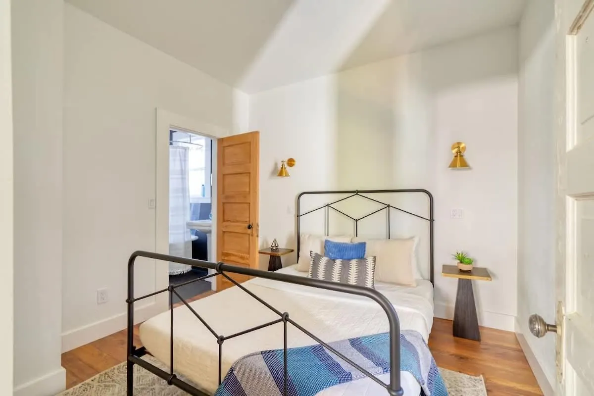 Stay Portland Collection - The Tresor Suite- Cold Brew & Craft Beers