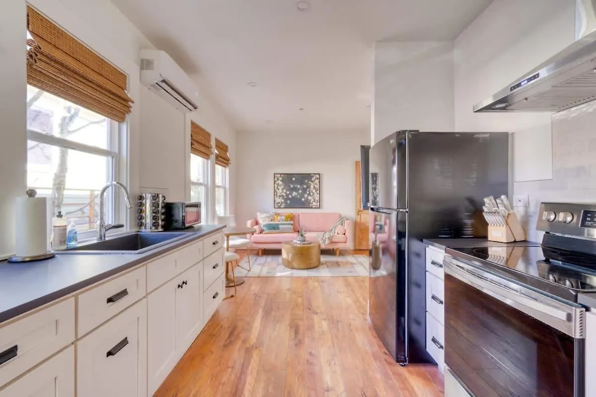Stay Portland Collection - The Tresor Suite- Cold Brew & Craft Beers location