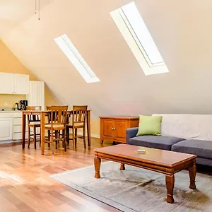 Holiday home Urban Lodge, Quiet, Walkable, Near, Portland
