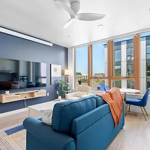 Apartment In Northwest, Portland
